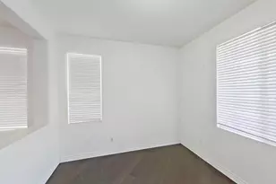 6048 Oak Fence Ln, Lancaster, CA 93536 - Photo 3