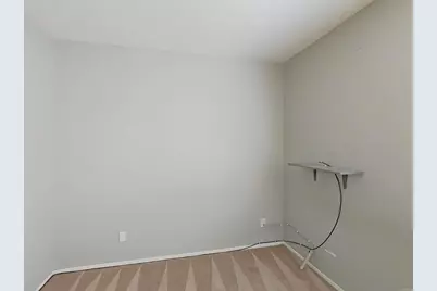 6048 Oak Fence Lane, Lancaster, CA 93536 - Photo 13