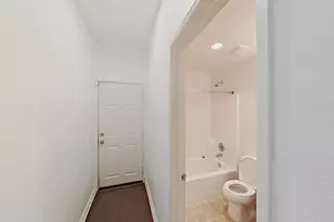 6048 Oak Fence Ln, Lancaster, CA 93536 - Photo 11