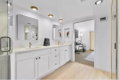 230 W Laurel Street #506, San Diego, CA 92101 - Photo 33