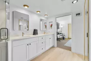 230 W Laurel St, San Diego, CA 92101 - Photo 33