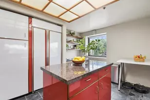 230 W Laurel St, San Diego, CA 92101 - Photo 15