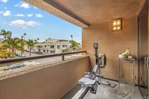 230 W Laurel St, San Diego, CA 92101 - Photo 25