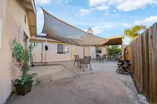 8100 8100 Binney Pl, La Mesa, CA 91942 - Photo 9