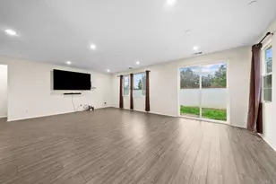 30929 Windy Ridge Way, Menifee, CA 92584 - Photo 5