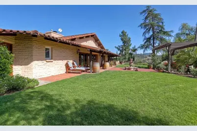 11105 Berry Road, Valley Center, CA 92082 - Photo 45
