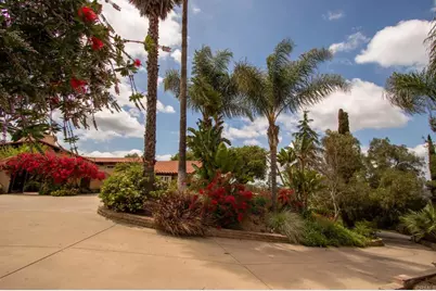 11105 Berry Road, Valley Center, CA 92082 - Photo 3