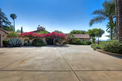 11105 Berry Road, Valley Center, CA 92082 - Photo 5
