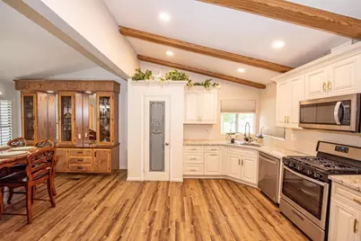 38210 Via Taffia., Murrieta, CA 92563 - Photo 7