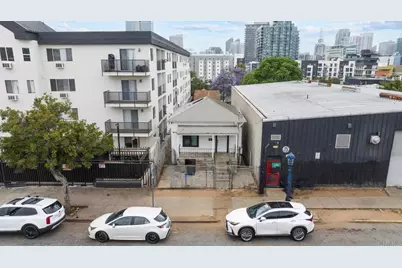 254 17th Street, San Diego, CA 92101 - Photo 1