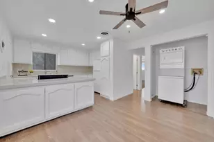 9015 9017 Campo Rd, Spring Valley, CA 91977 - Photo 13