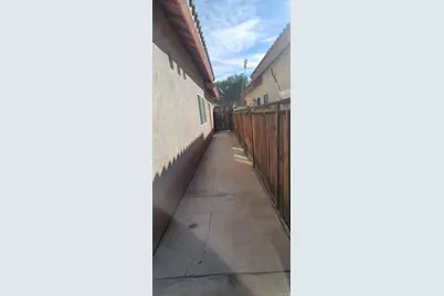 2117 Descanso Drive, Calexico, CA 92231 - Photo 7