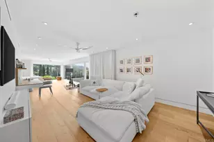 7713 Esterel Dr, La Jolla, CA 92037 - Photo 23