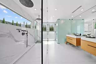 7713 Esterel Dr, La Jolla, CA 92037 - Photo 27