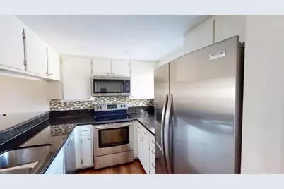 8340 Via Sonoma #F, La Jolla, CA 92037 - Photo 3