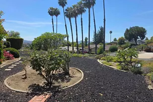 497 Vista Del Escuela, El Cajon, CA 92019 - Photo 13