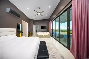 42950 Ivy St, Murrieta, CA 92562 - Photo 3