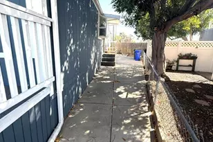 6460 Convoy Ct, Clairemont Mesa, CA 92117 - Photo 3