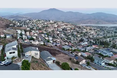 1421 Maria Avenue, Spring Valley, CA 91977 - Photo 33