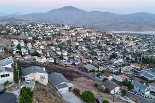 1421 Maria Ave, Spring Valley, CA 91977 - Photo 33