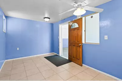 3814 Acacia Street, San Diego, CA 92113 - Photo 7