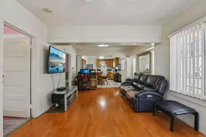 1059 N Wilton Place, Los Angeles, CA 90038 - Photo 7