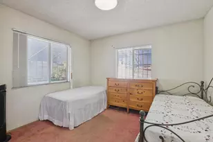 1059 N Wilton Pl, Los Angeles, CA 90038 - Photo 15