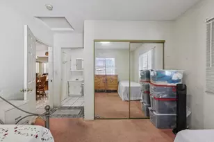 1059 N Wilton Pl, Los Angeles, CA 90038 - Photo 17