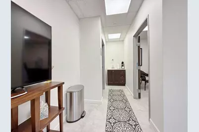 114 C Avenue, Coronado, CA 92118 - Photo 7