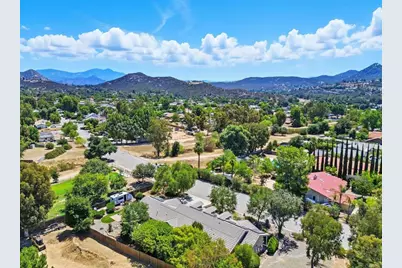 23502 Bassett Way, Ramona, CA 92065 - Photo 35