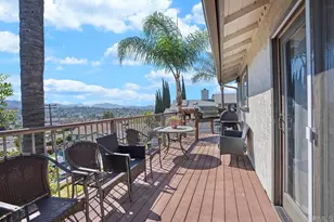 11837 Taia Ln, Lakeside, CA 92040 - Photo 9