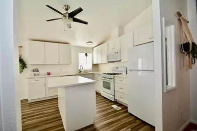 12970 Highway 8 Business #71, El Cajon, CA 92021 - Photo 11