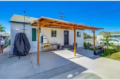 900 W Brazil Street, Compton, CA 90220 - Photo 21