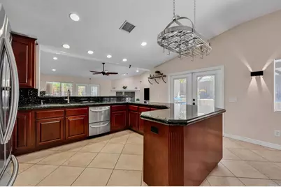 25186 Lake, Hemet, CA 92544 - Photo 17