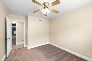 202 E J St, Chula Vista, CA 91910 - Photo 29