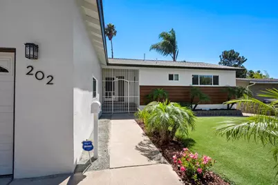 202 E J St, Chula Vista, CA 91910 - Photo 19