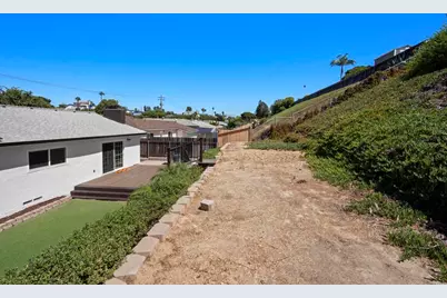 202 E J St, Chula Vista, CA 91910 - Photo 43