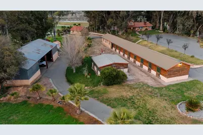 25450 Hayes Ave, Murrieta, CA 92562 - Photo 21