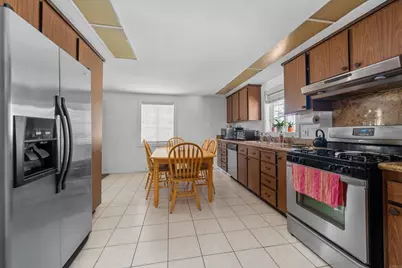 25450 Hayes Ave, Murrieta, CA 92562 - Photo 5