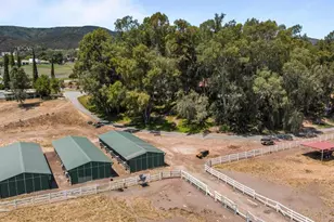 25450 Hayes Ave, Murrieta, CA 92562 - Photo 15