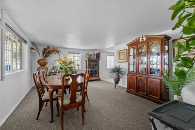 25450 Hayes Ave, Murrieta, CA 92562 - Photo 17