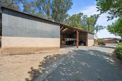 25450 Hayes Ave, Murrieta, CA 92562 - Photo 9