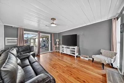 2126 Tulare Street, Selma, CA 93662 - Photo 25