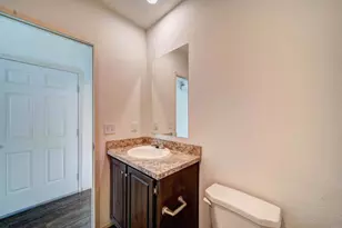 12125 Lake Blvd, Redding, CA 96003 - Photo 17