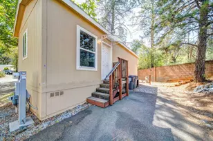 12125 Lake Blvd, Redding, CA 96003 - Photo 5