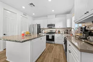 34563 Meadowside Ln, Winchester, CA 92596 - Photo 3