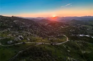 15735 Highland Valley Rd, Escondido, CA 92025 - Photo 11