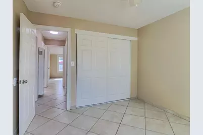 9336 Carlton Hills Blvd, Santee, CA 92071 - Photo 17