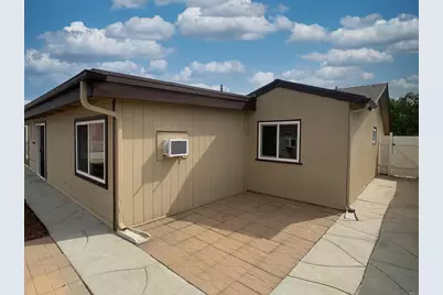 9336 Carlton Hills Blvd, Santee, CA 92071 - Photo 25