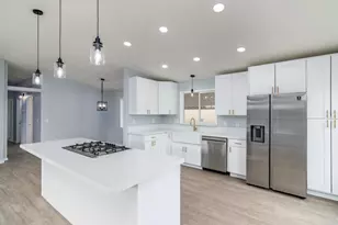 35 Parkwood Ln, Oceanside, CA 92054 - Photo 13